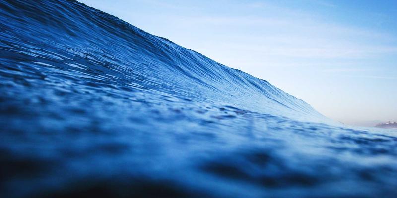 别墅大尺寸门窗定制指南：彬立门窗如何以卓越承重结构实现极致视觉通透