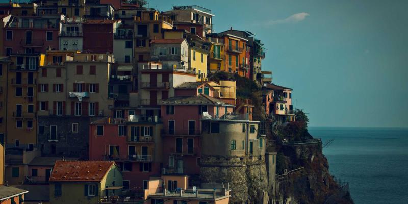 彬立系统门窗隔音效果实测：用断桥铝门窗定制为都市家庭打造静音睡眠空间