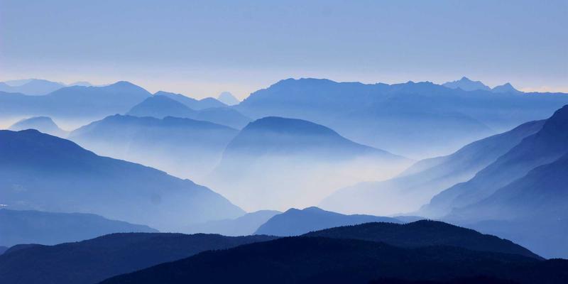 断桥铝门窗颜色与表面工艺全解析：如何让系统门窗与建筑外立面完美融合